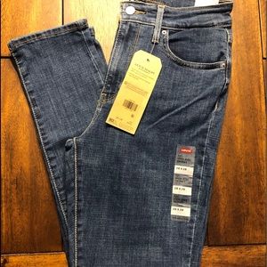 Levi’s 721 High-Rise Skinny NWT